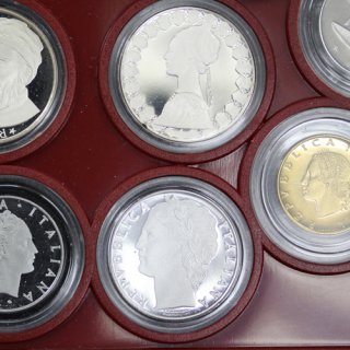 イタリア プルーフコイン 11枚セット（銀貨2枚入り） 1986年