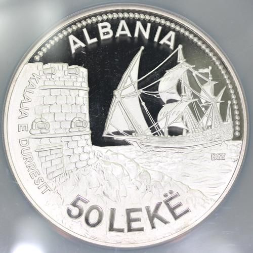 イタリアの港 Equipment | South Island Excavating Inc.