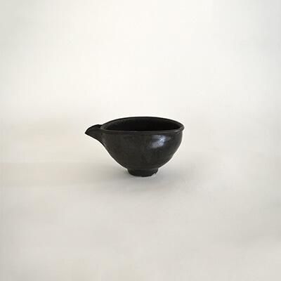 長谷川奈津 鉄釉 片口 - Jikonka ONLINE SHOP