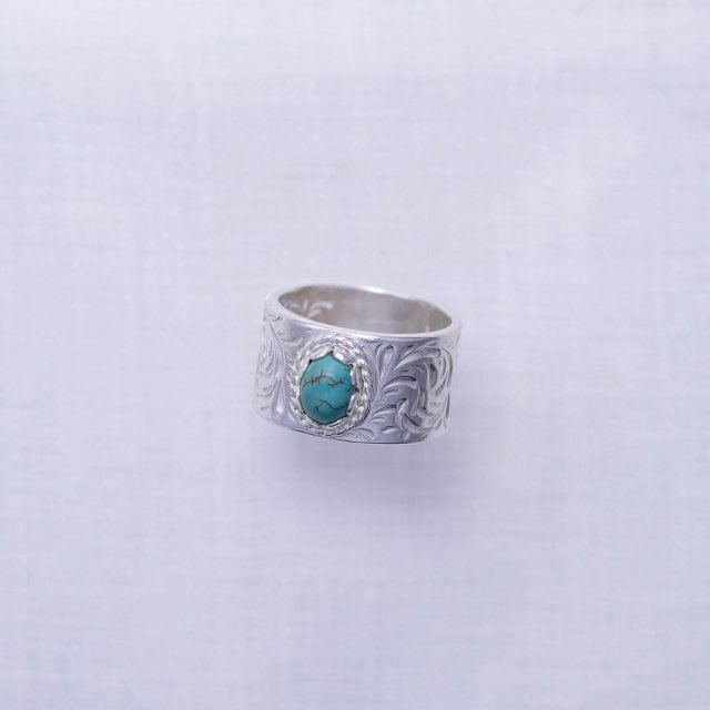 KARAKUSA Ring L with Turquoise 6*8