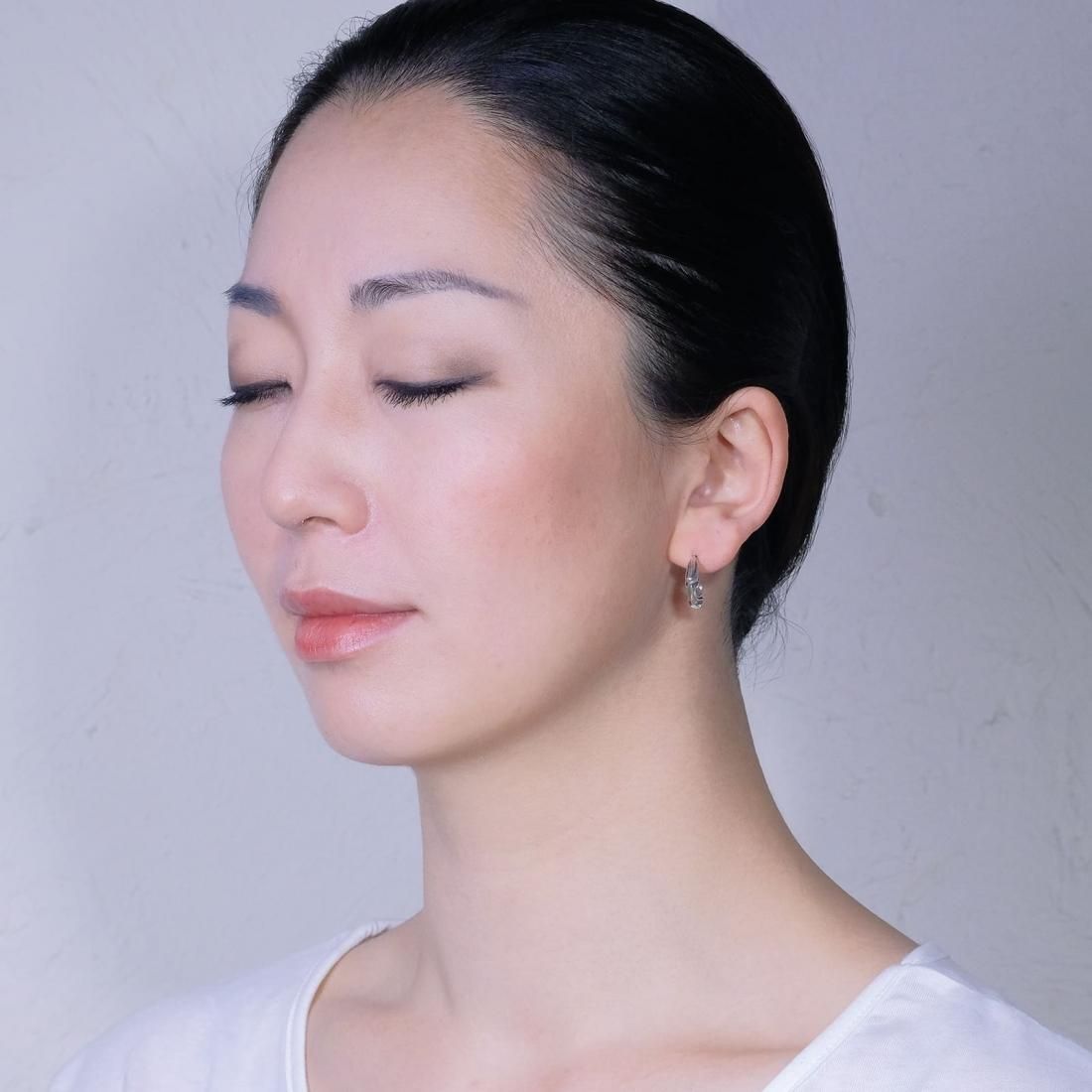 フェザージュエリー アラベスクピアス 【 STUDIO T&Y 】公式通販