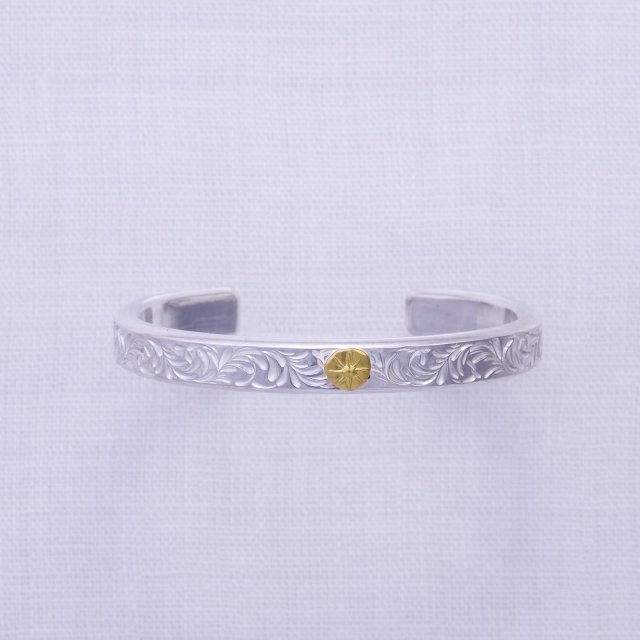 KARAKUSA Bangle 8mm width with Gold Point L