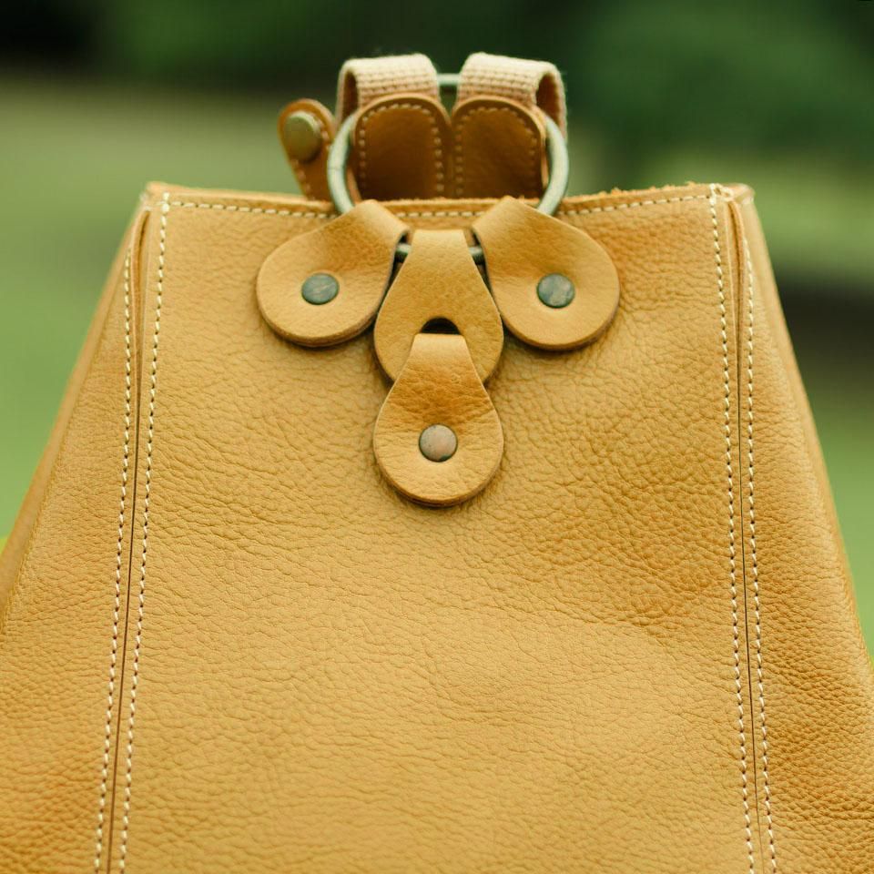 【ヌメ革】小さめ リュック バックパック レザー ハンドメイド 栃木レザーで作ったヌメ革のリュック】 牛革 レザー 本革 ランドセル風