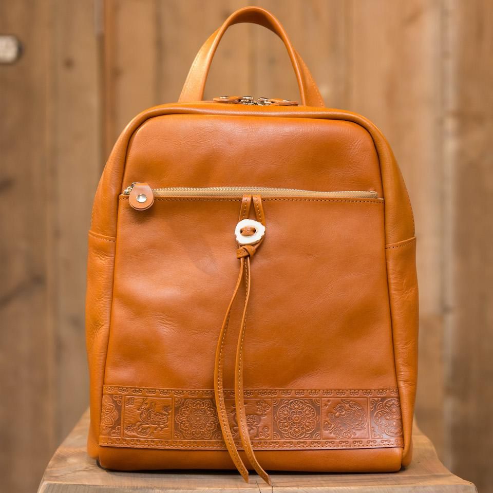 正倉院文様本革リュック（全4色） - 革遊びHARUHINO 公式オンライン
