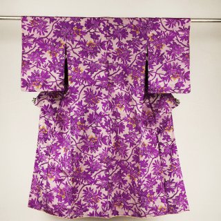 銘仙きもの　紫色の花　絣織り　裄丈61.5�