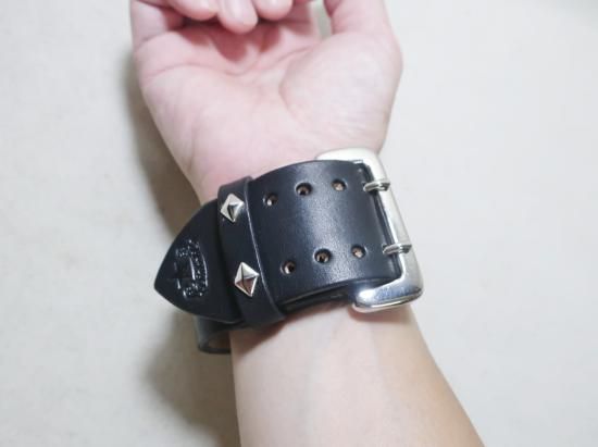 スタッズブレスレット/サドルレザー/スパイダー/レザークラフト/革小物