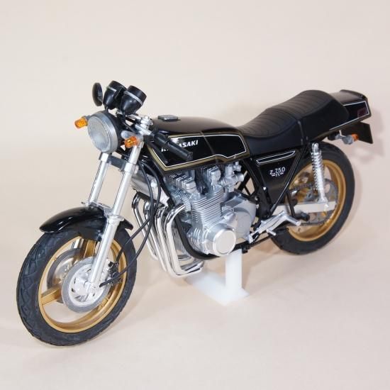 模型工房 ぶっぴ アオシマ製1/12カワサキZ750FXフルチューン 模型工房 ぶっぴ アオシマ製1/12カワサキZ750FXフルチューン