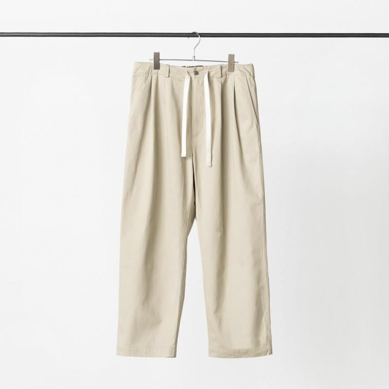 ★DXOH★BEAR EMBROIDER PANTS [WHITE]★正規品/韓国直送料込 OPEN YY] HELLO KITTY X YY PARACHUTE PANTS, WHITE 正規品 韓国