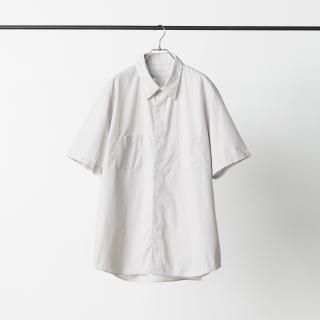<img class='new_mark_img1' src='https://img.shop-pro.jp/img/new/icons3.gif' style='border:none;display:inline;margin:0px;padding:0px;width:auto;' />REGULAR COLLAR S/S SHIRT-NATURAL WASHER(GRAY)