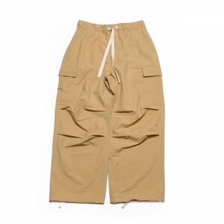 <img class='new_mark_img1' src='https://img.shop-pro.jp/img/new/icons3.gif' style='border:none;display:inline;margin:0px;padding:0px;width:auto;' />MILITARY  EASY PANTS-SNOW NOISE TAFFETA(SAFARI)