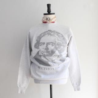 <img class='new_mark_img1' src='https://img.shop-pro.jp/img/new/icons3.gif' style='border:none;display:inline;margin:0px;padding:0px;width:auto;' />NO.3 OLD CLOTHES Beethoven Sweat 