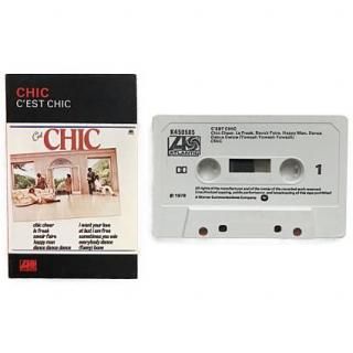 USED C'est Chic