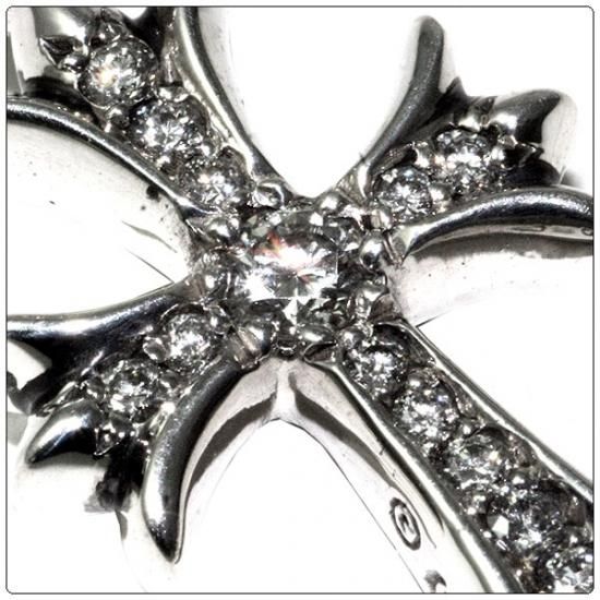 クロムハーツ(Chrome Hearts)ペンダント タイニー CHクロス クロムハーツ(Chrome Hearts)ペンダント タイニー CHクロス