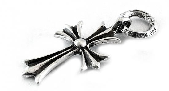 クロムハーツ(Chrome Hearts)ペンダント タイニー CHクロス クロムハーツ(Chrome Hearts)ペンダント タイニー CHクロス