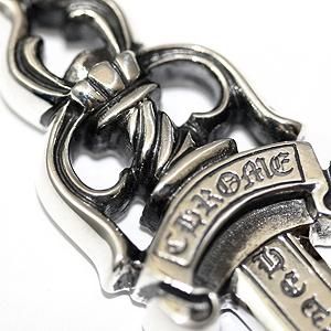 クロムハーツ ペンダント/ネックレス(Chrome Hearts)ラージ クロムハーツ ペンダント/ネックレス(Chrome Hearts)ラージ