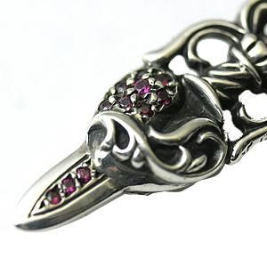 クロムハーツ ペンダント/ネックレス(Chrome Hearts)ダガー クロムハーツ ペンダント/ネックレス(Chrome Hearts)ダガー