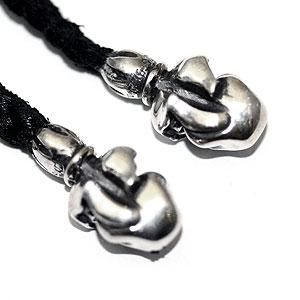 クロムハーツ ペンダント/ネックレス(Chrome Hearts)タイニー クロムハーツ ペンダント/ネックレス(Chrome Hearts)タイニー