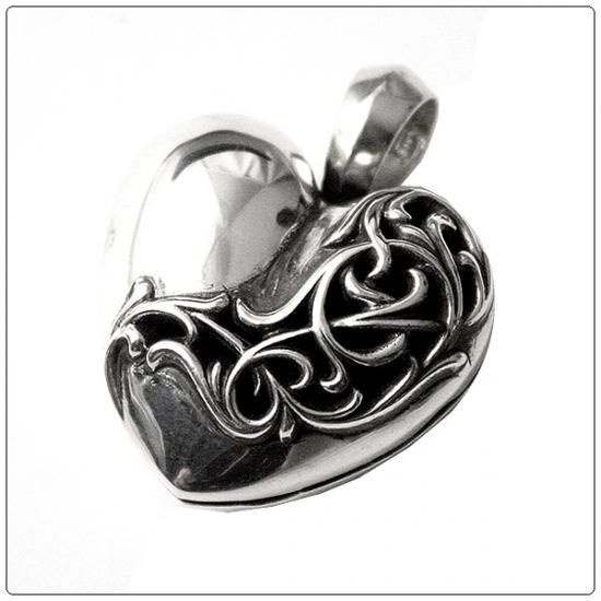 クロムハーツ ペンダント/ネックレス(Chrome Hearts)ハート クロムハーツ ペンダント/ネックレス(Chrome Hearts)ハート