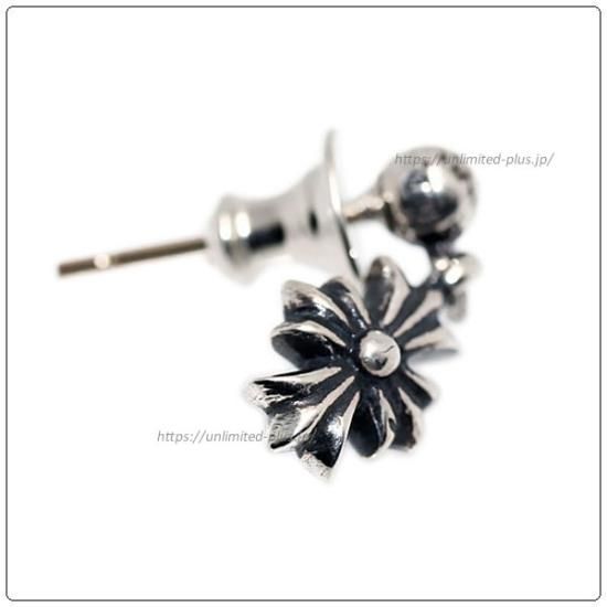 クロムハーツ(Chrome Hearts)ピアス タイニーE CH+ D1 クロムハーツ(Chrome Hearts)ピアス タイニーE CH+ D1