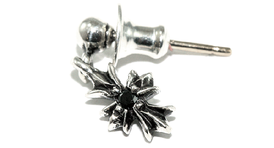 クロムハーツ（Chrome Hearts）ピアス タイニーE CH+ D1