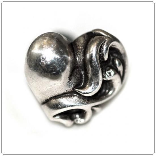 クロムハーツ(Chrome Hearts)ピアス BSフレア スタッド クロムハーツ(Chrome Hearts)ピアス BSフレア スタッド