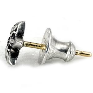 クロムハーツ(Chrome Hearts)ピアス スター スタッド ウィズ ルビー