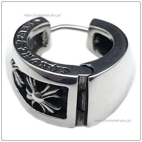クロムハーツ(Chrome Hearts)ピアス ナローVバンドレフト クロムハーツ(Chrome Hearts)ピアス ナローVバンドレフト