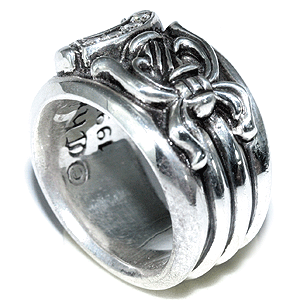 クロムハーツ リング/指輪(Chrome Hearts)ダガー リング クロムハーツ リング/指輪(Chrome Hearts)ダガー リング