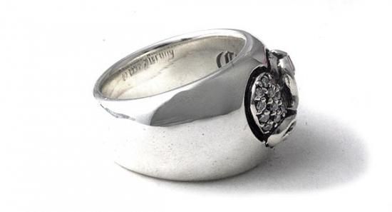 クロムハーツ リング/指輪(Chrome Hearts)ハートインバンド クロムハーツ リング/指輪(Chrome Hearts)ハートインバンド