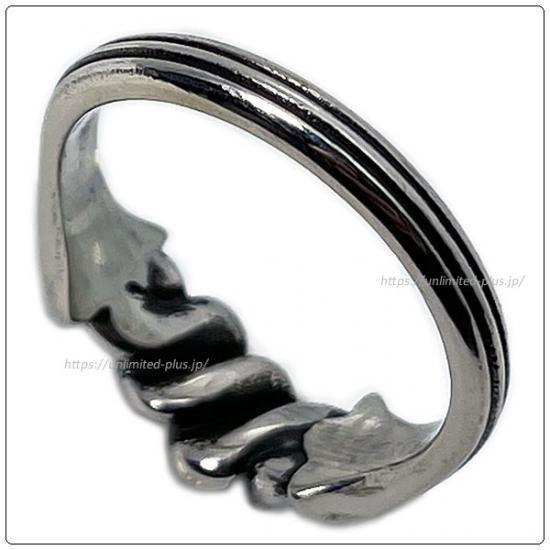 クロムハーツ リング/指輪(Chrome Hearts)タイニー E ノット クロムハーツ リング/指輪(Chrome Hearts)タイニー E ノット