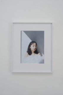 RINA KATSUTA PHOTO EXHIBITION FLOWERING GOODS　額装写真【p02_15】

の商品画像
