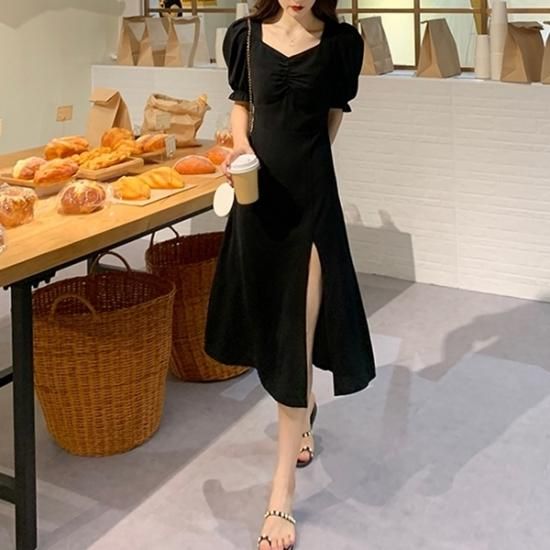 ロングワンピース ワンピ 韓国 コーデ きれいめ 40代 30代 スリット ハートネック 半袖 無地 セクシー パフスリーブ キャンディスリーブ きれいめ 20代 お出かけ おしゃれ 大人 可愛い ワンピの里