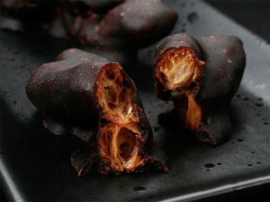 一本一本個包装でギフトに大好評！和菓子処「かむろ」の「黒糖