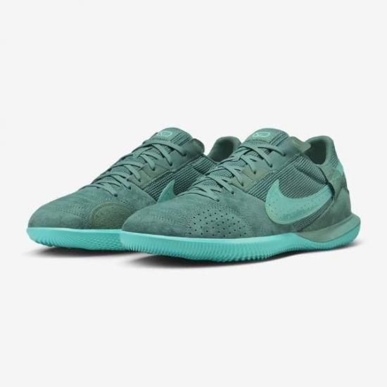 NIKE ストリートガト | フットサルシューズ - サッカー用品 NIKE ストリートガト | フットサルシューズ - サッカー用品