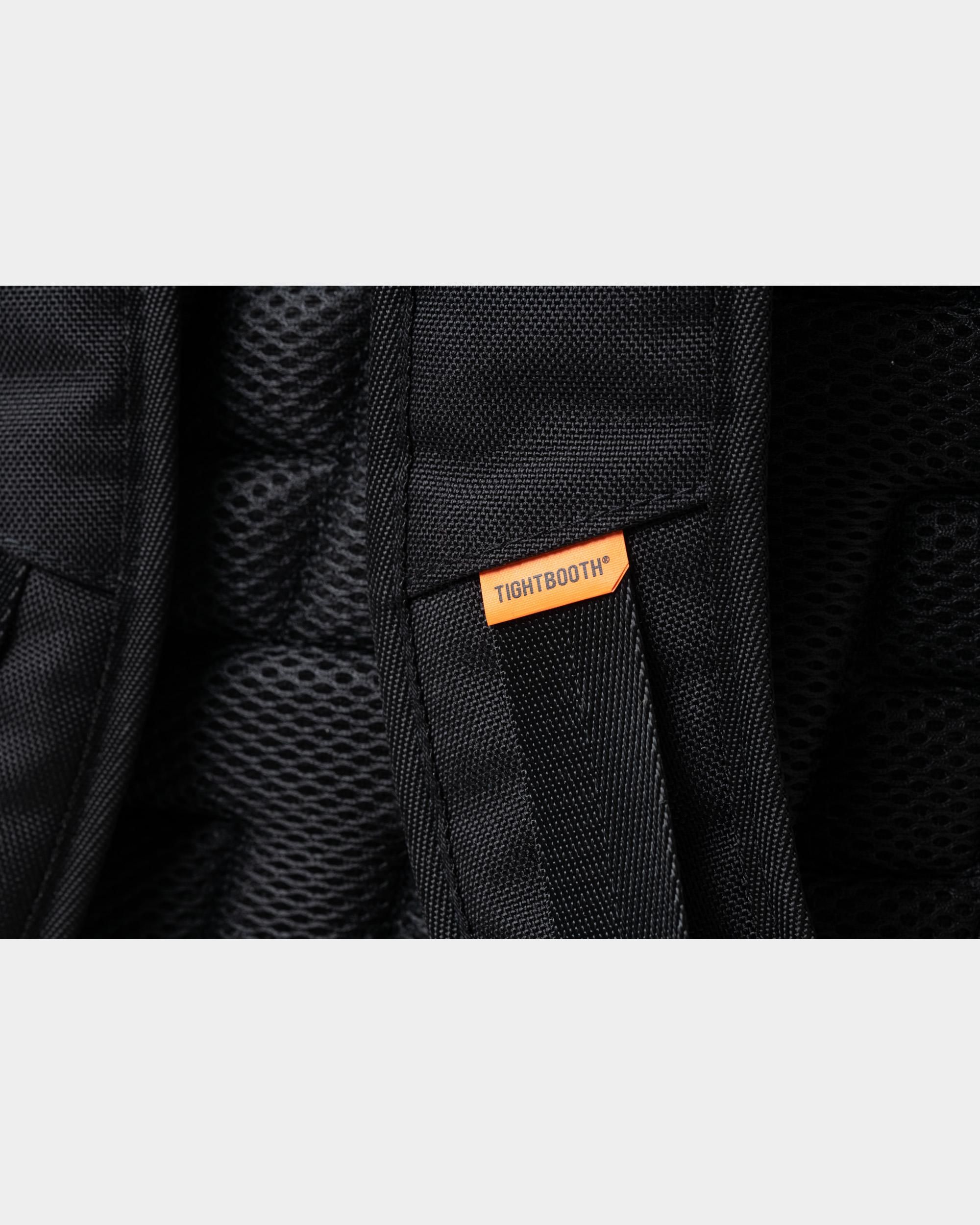 SIDE LOGO BIG BACKPACK - TIGHTBOOTH® タイトブース