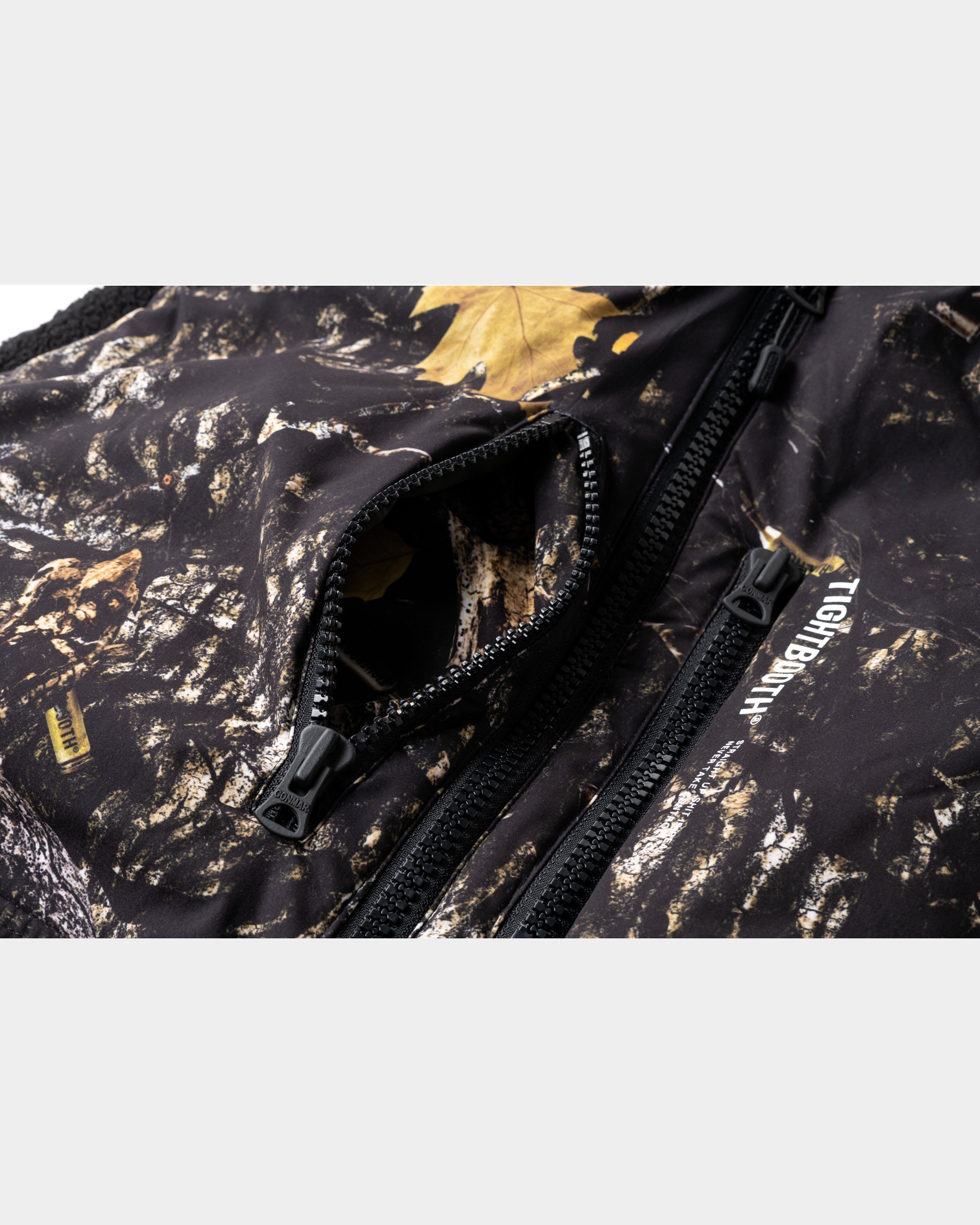 BULLET CAMO REVERSIBLE VEST - TIGHTBOOTH® タイトブース オフィシャルウェブサイト