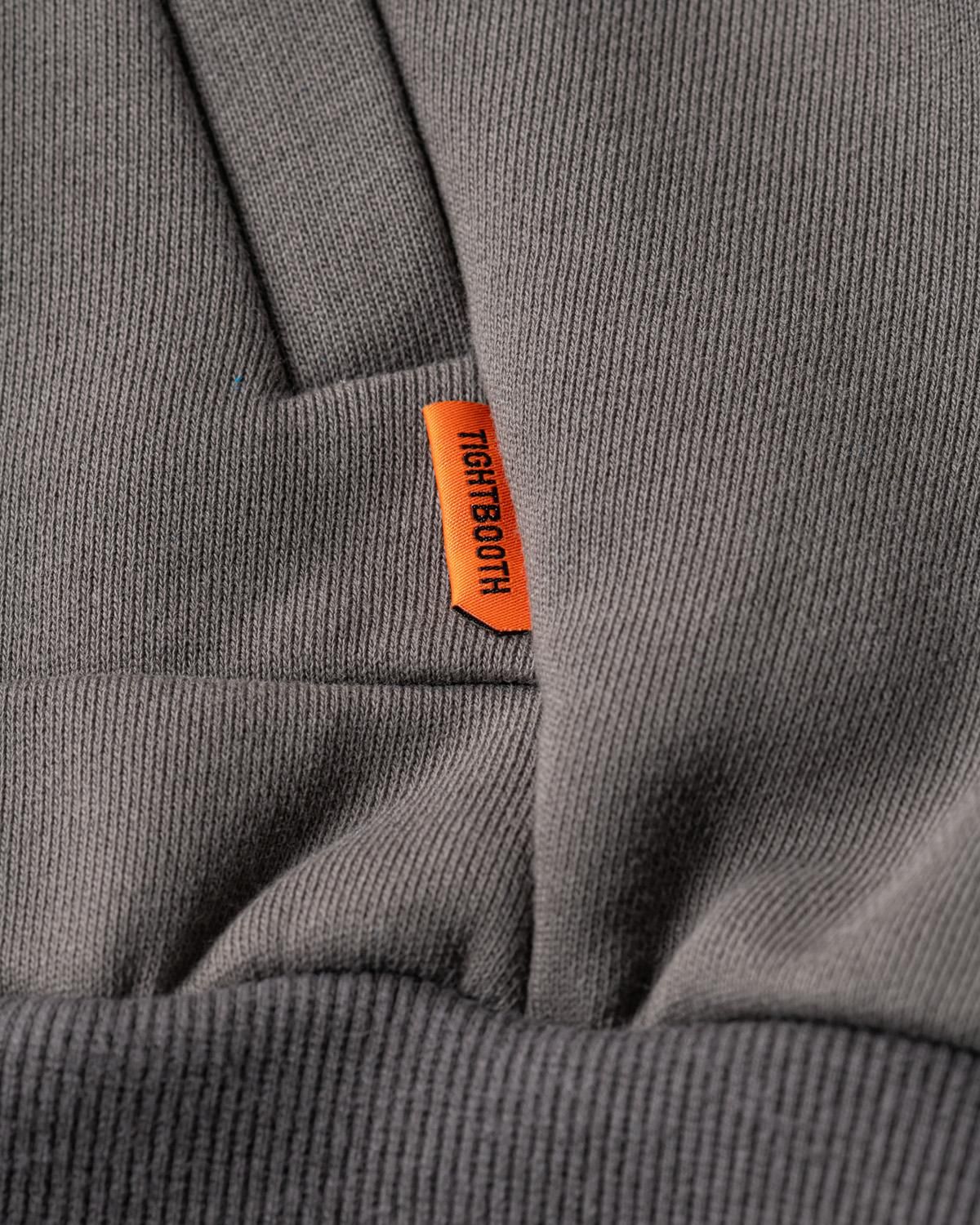 PYRAMID ZIP HOODIE - TIGHTBOOTH® タイトブース オフィシャル