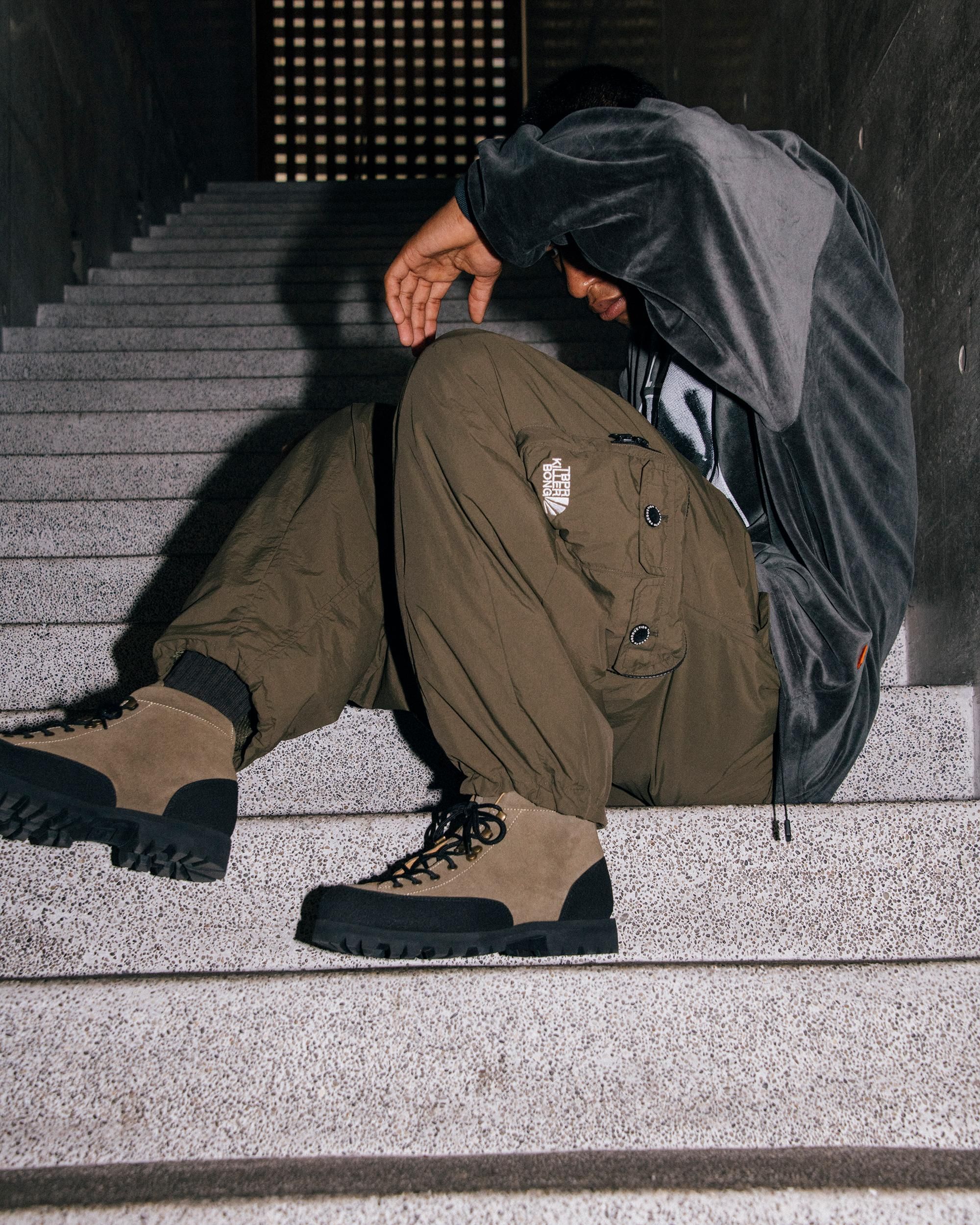 BALLOON CARGO PANTS - TIGHTBOOTH® タイトブース オフィシャルウェブサイト