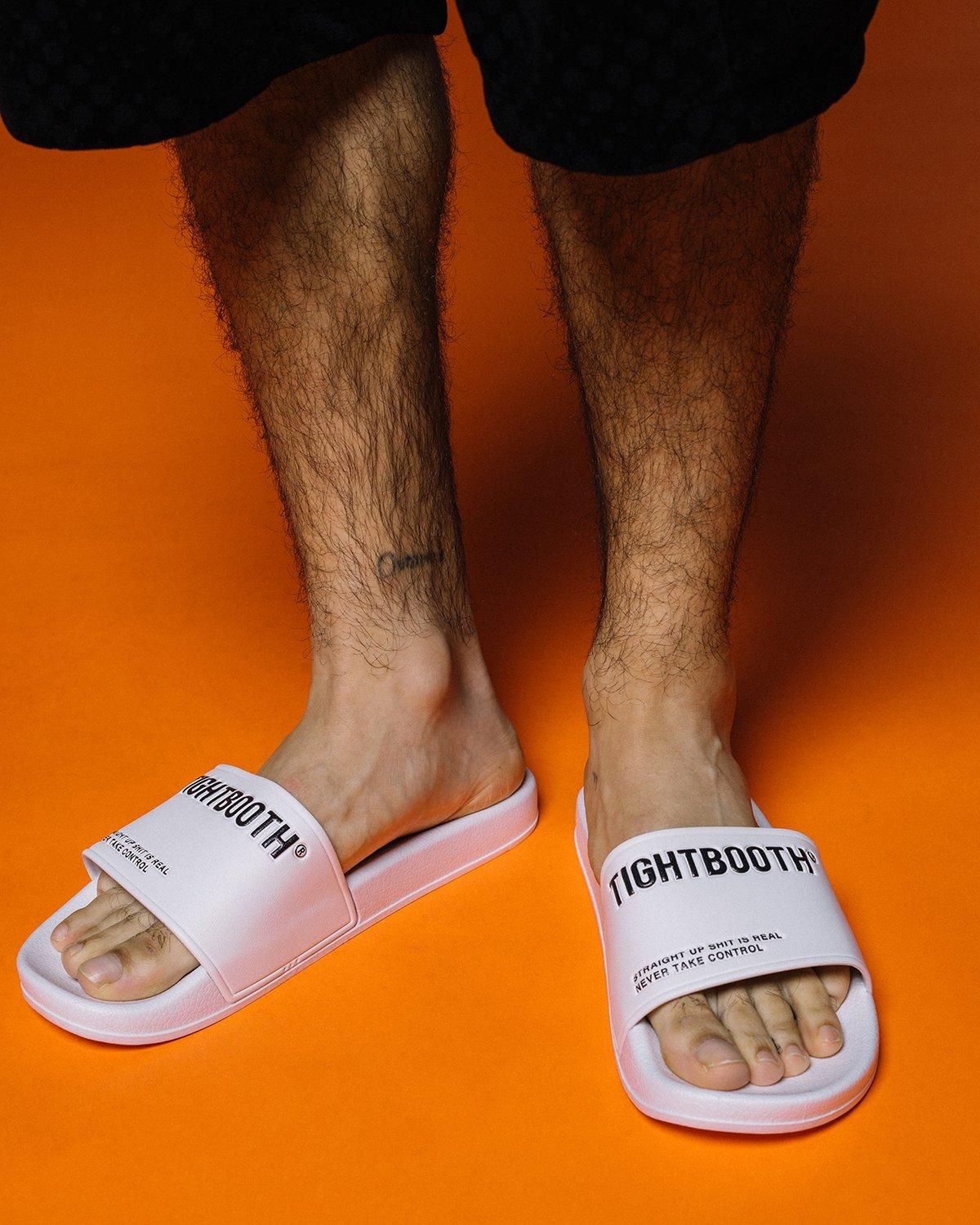 LABEL LOGO SLIDE SANDAL - TIGHTBOOTH® タイトブース LABEL LOGO SLIDE SANDAL - TIGHTBOOTH® タイトブース