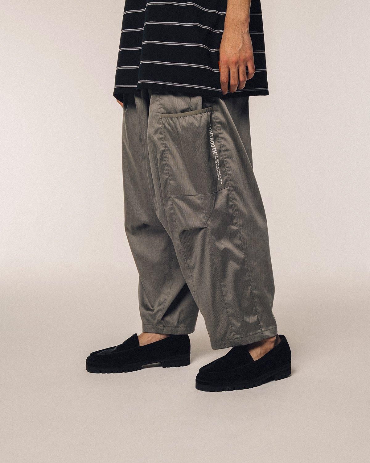 STRIPE CROPPED CARGO PANTS - TIGHTBOOTH® タイトブース STRIPE CROPPED CARGO PANTS - TIGHTBOOTH® タイトブース