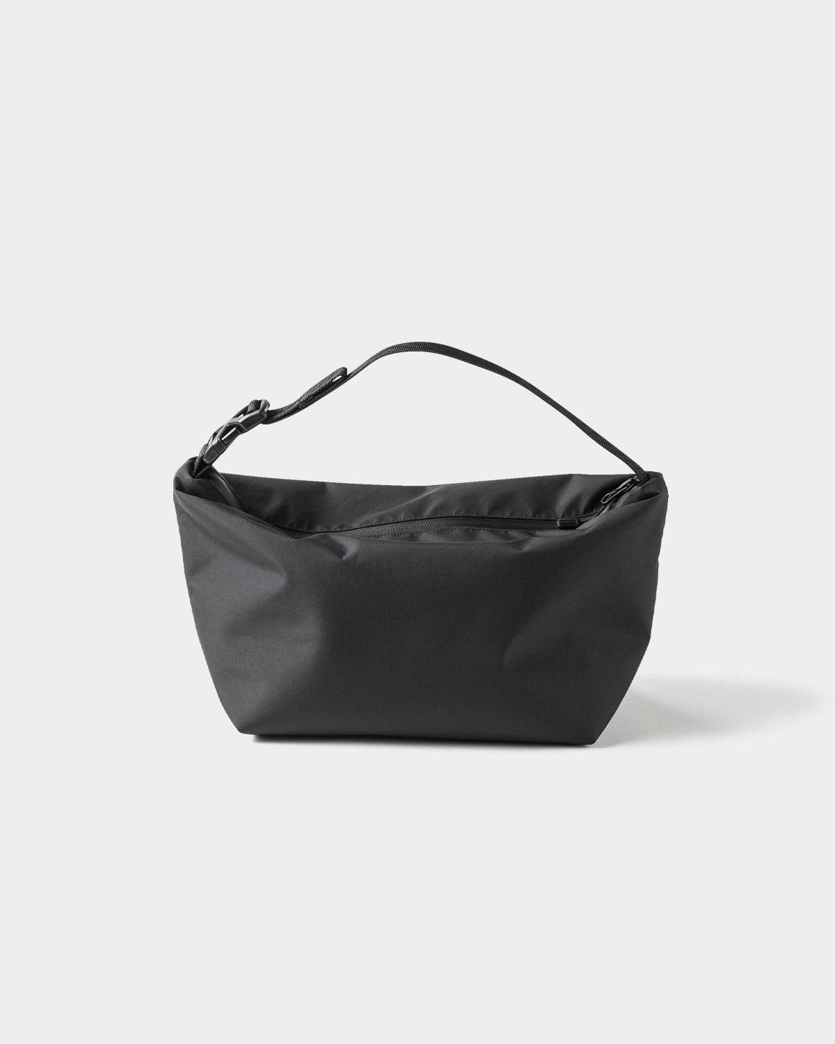 LABEL LOGO COOLER POUCH - TIGHTBOOTH® タイトブース LABEL LOGO COOLER POUCH - TIGHTBOOTH® タイトブース