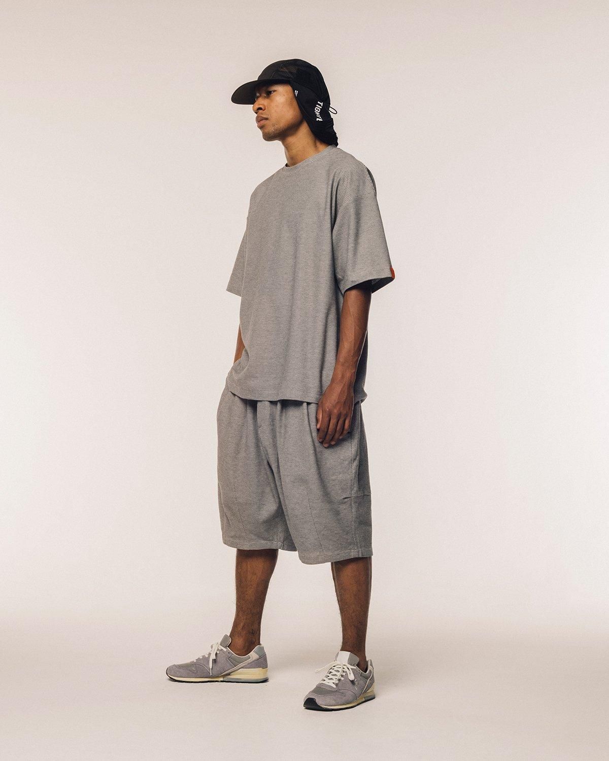 HONEYCOMB BORDER BIG SHORTS - TIGHTBOOTH® タイトブース 