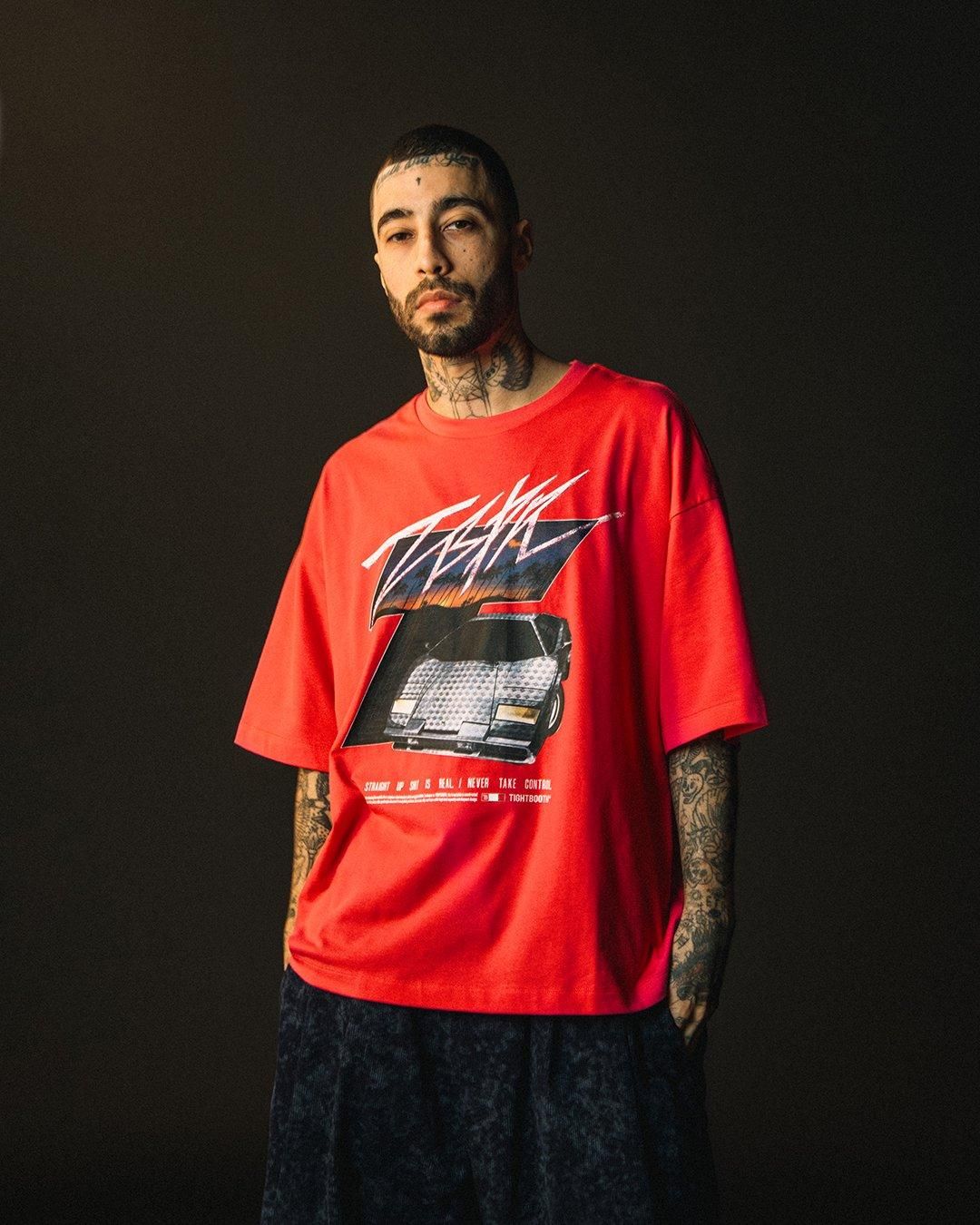 INITIAL T T-SHIRT - TIGHTBOOTH® タイトブース オフィシャル INITIAL T T-SHIRT - TIGHTBOOTH® タイトブース オフィシャル