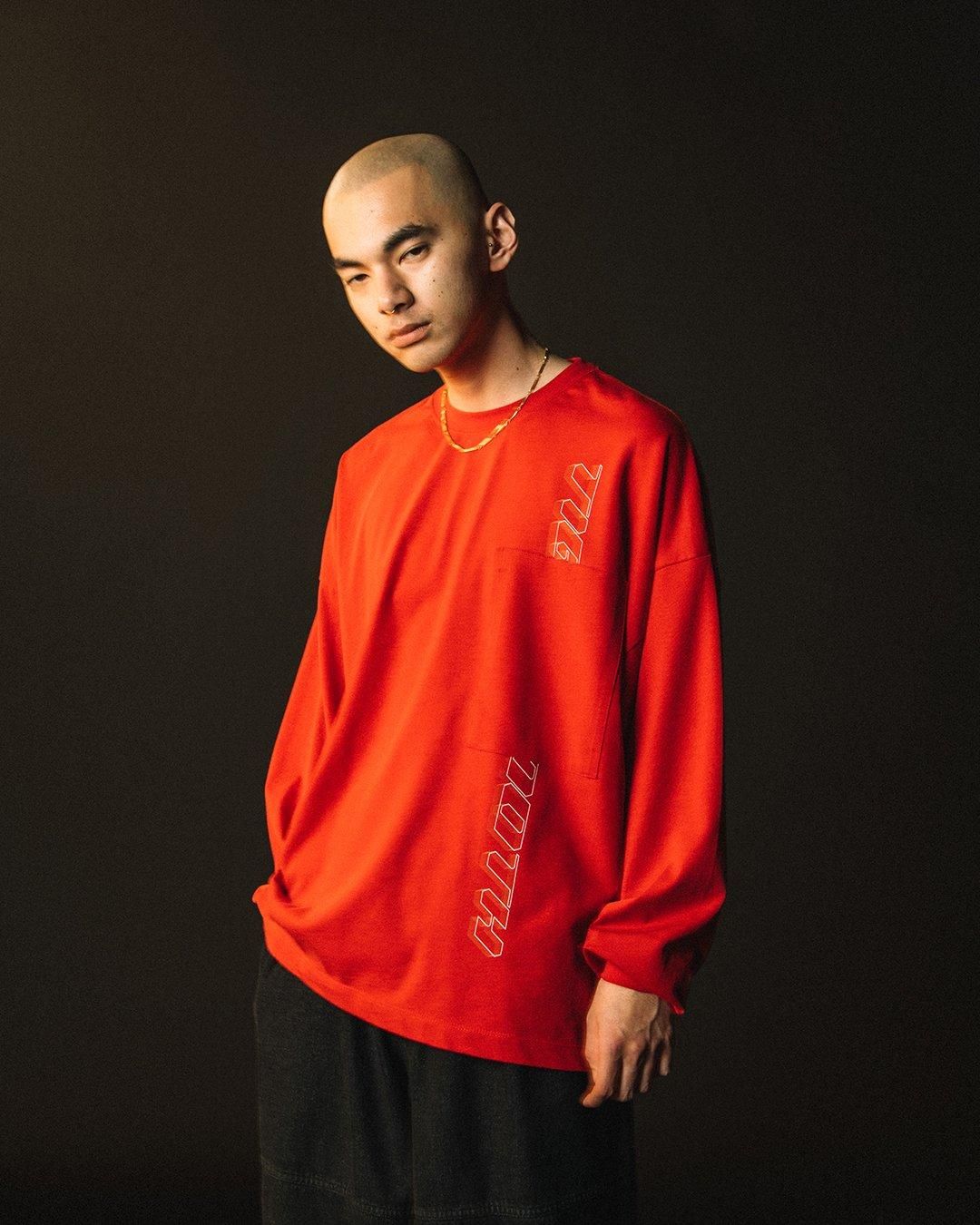 STRAIGHT UP L/S T-SHIRT - TIGHTBOOTH® タイトブース STRAIGHT UP L/S T-SHIRT - TIGHTBOOTH® タイトブース