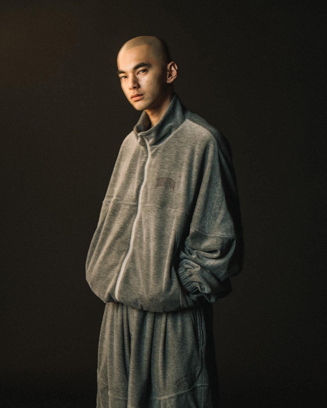 VELOUR TRACK JACKET - TIGHTBOOTH® タイトブース オフィシャル VELOUR TRACK JACKET - TIGHTBOOTH® タイトブース オフィシャル