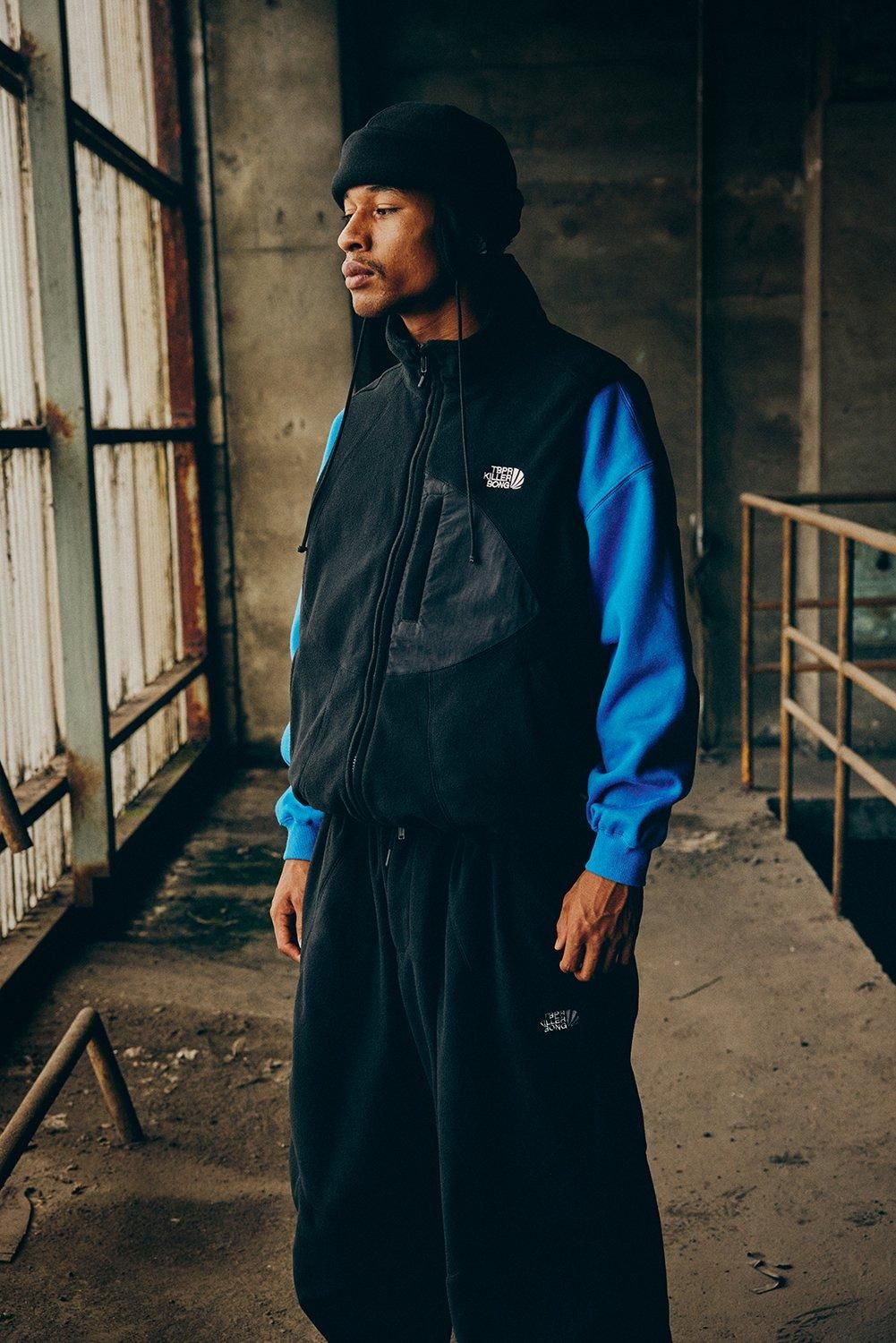 FLEECE VEST - TIGHTBOOTH® タイトブース オフィシャルウェブサイト FLEECE VEST - TIGHTBOOTH® タイトブース オフィシャルウェブサイト