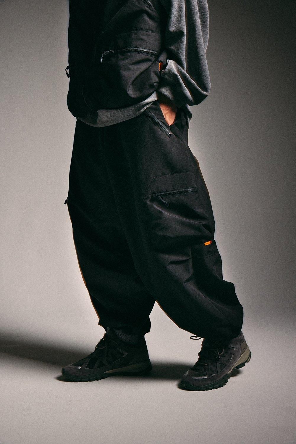 RIPSTOP CARGO BALLOON PANTS - TIGHTBOOTH® タイトブース RIPSTOP CARGO BALLOON PANTS - TIGHTBOOTH® タイトブース