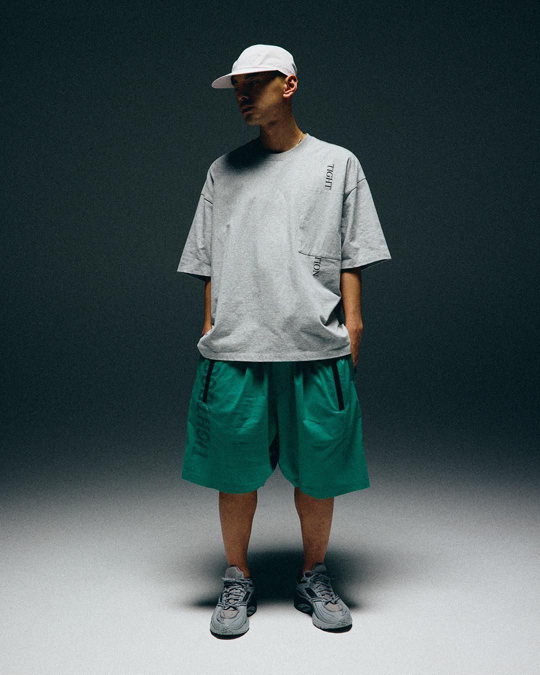 STRAIGHT UP S/S T-SHIRT - Quick Drying - - TIGHTBOOTH® タイト