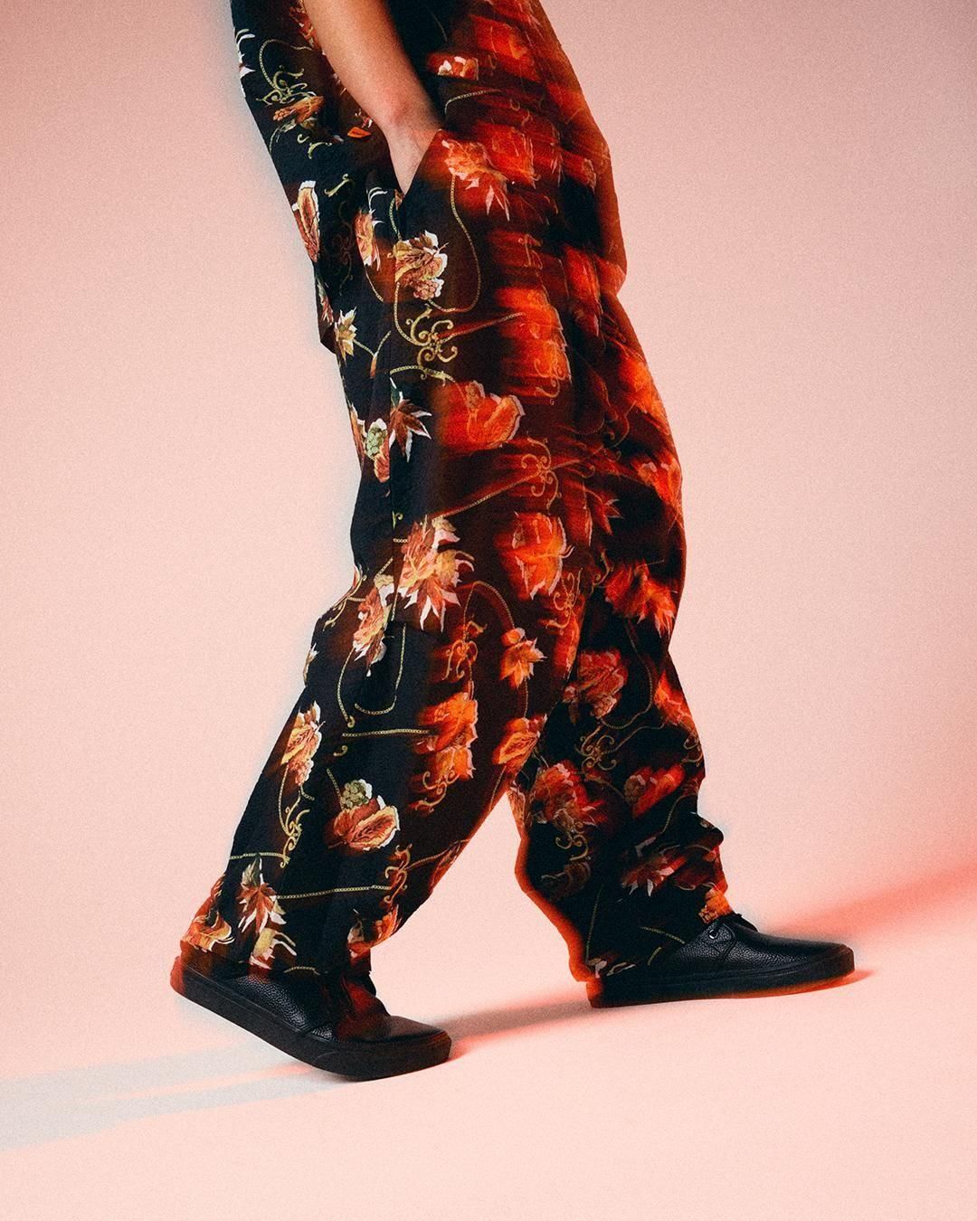 パンツ TBPR BALLOON PANTS Purple XL BOSS - Boot-leg trousers in stretch fabric - Light Purple