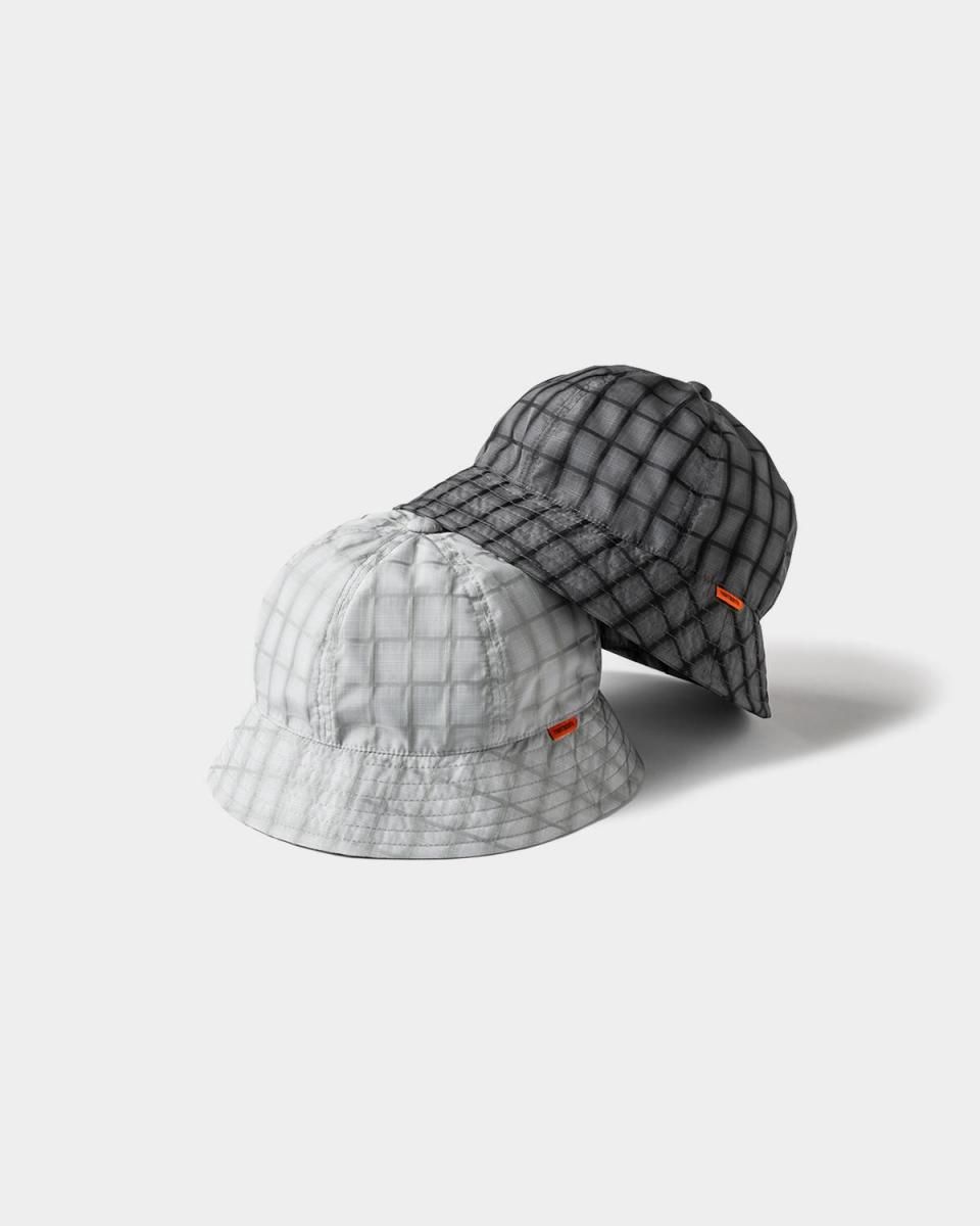 EMBOSS PLAID HAT